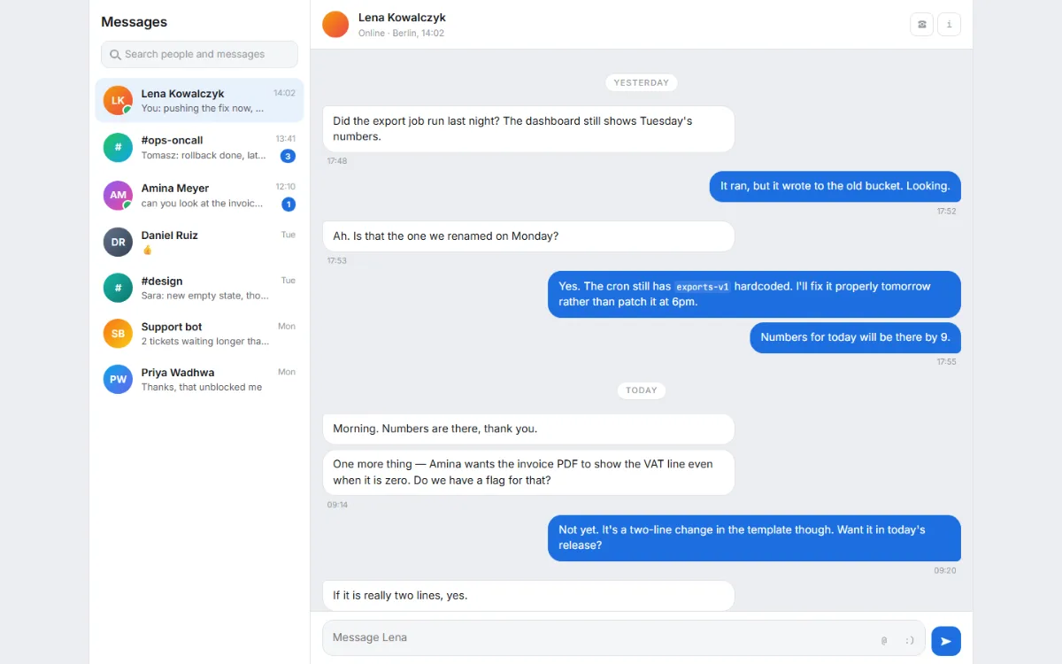 Chat shell: a list of conversations with avatars and unread badges beside a thread of white and blue bubbles with day dividers.